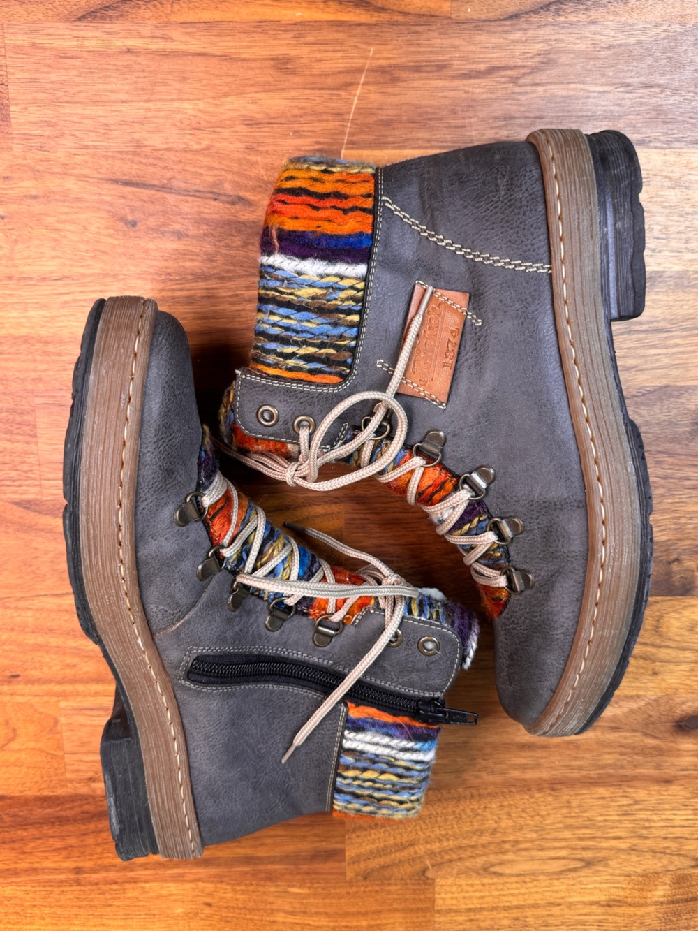 Rieker Gray Lace-Up Boots with Colorful Knit Trim Felicitas 43 size 39